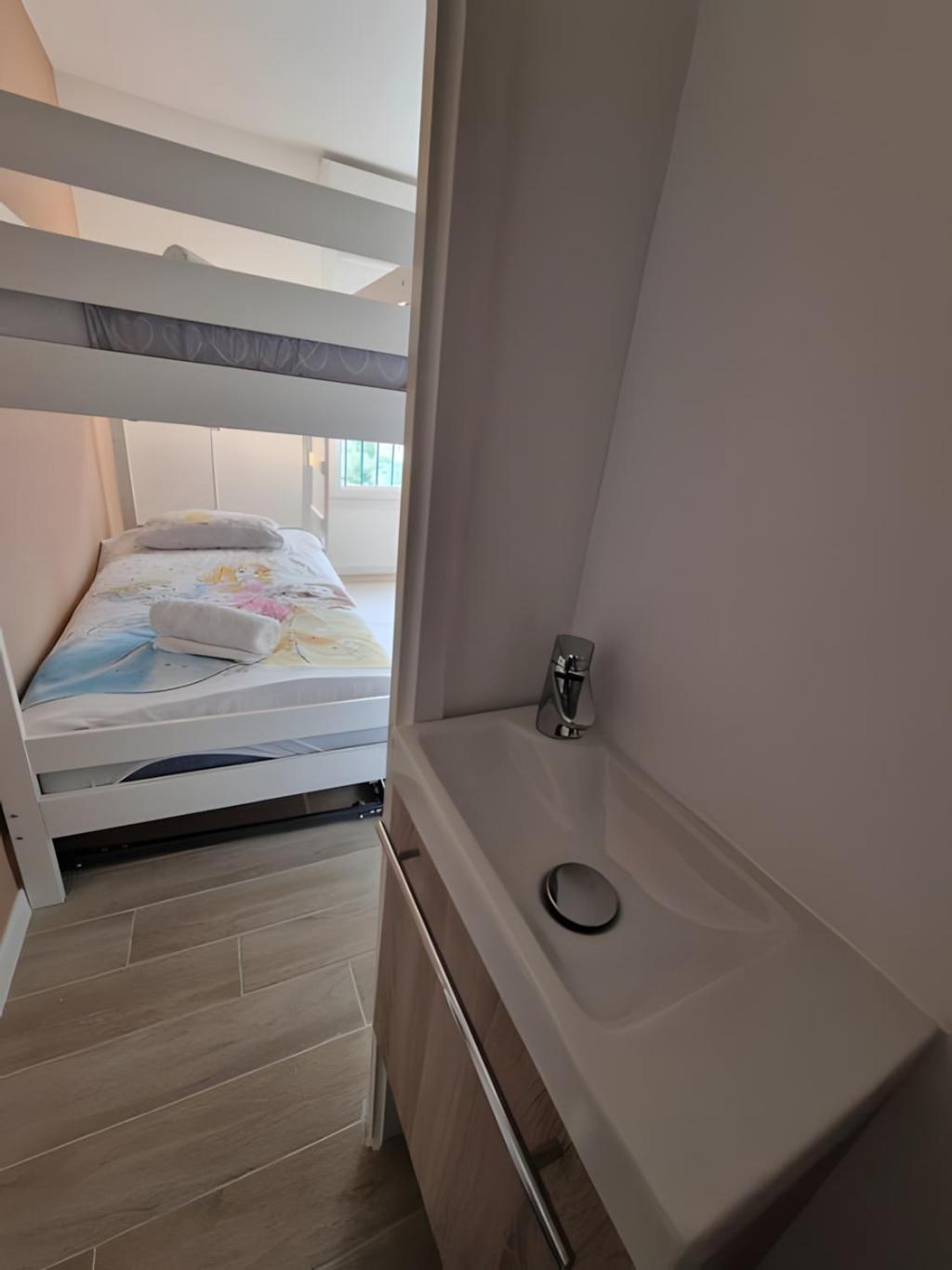 Appartement 3 Chambres, 9P, Hyper Centre Disney Chessy  Exterior foto